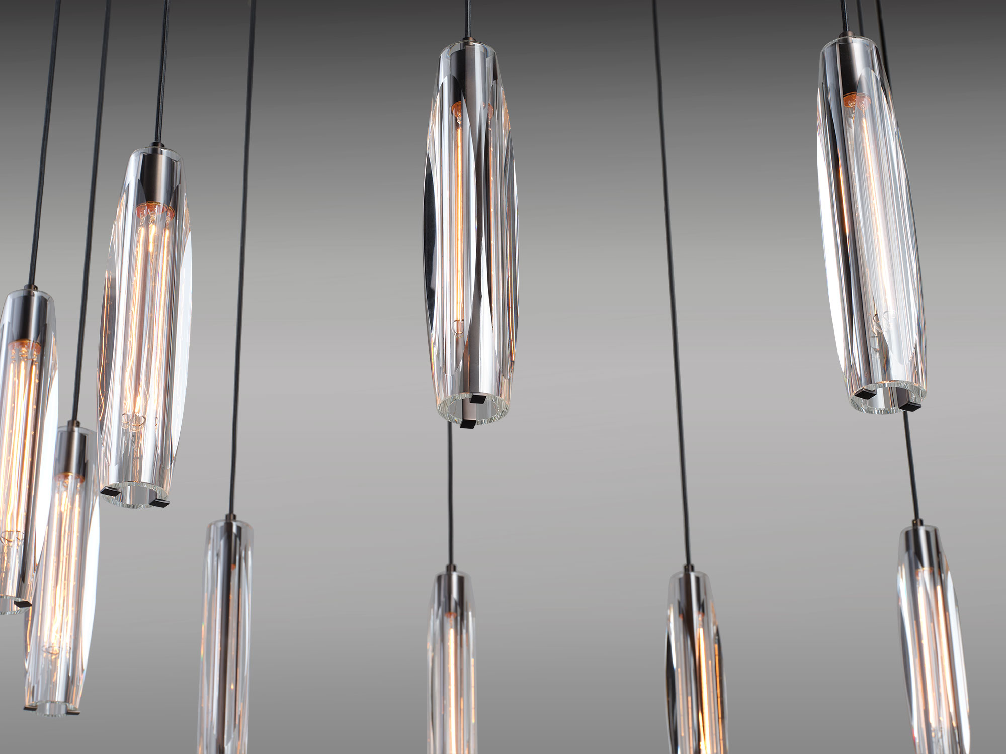 de sousa hughes Jonathan Browning 12 Light Chandelier 04