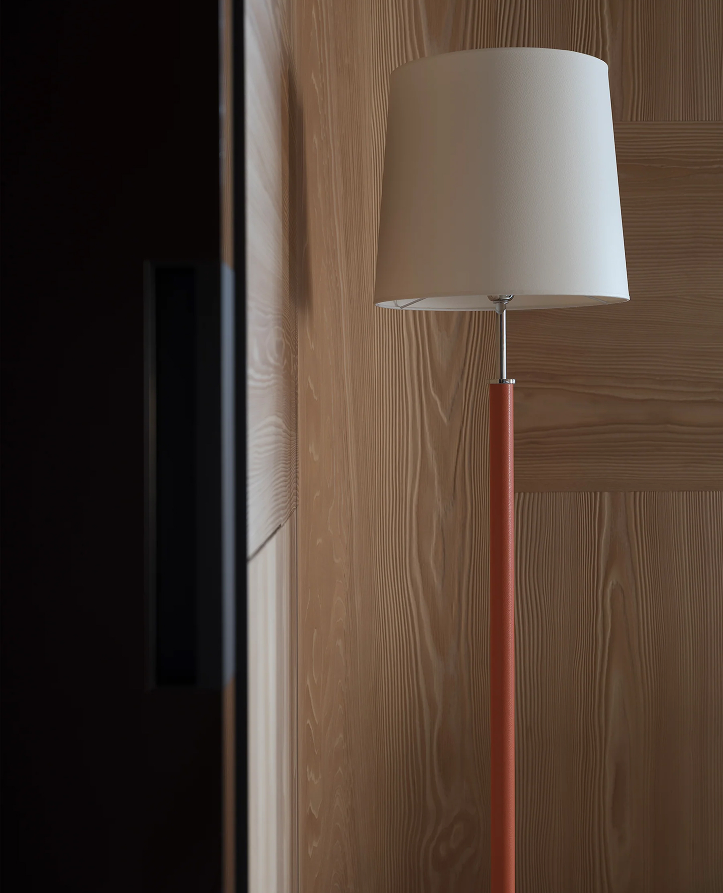 de sousa hughes liaigre haras floor lamp studio liaigre