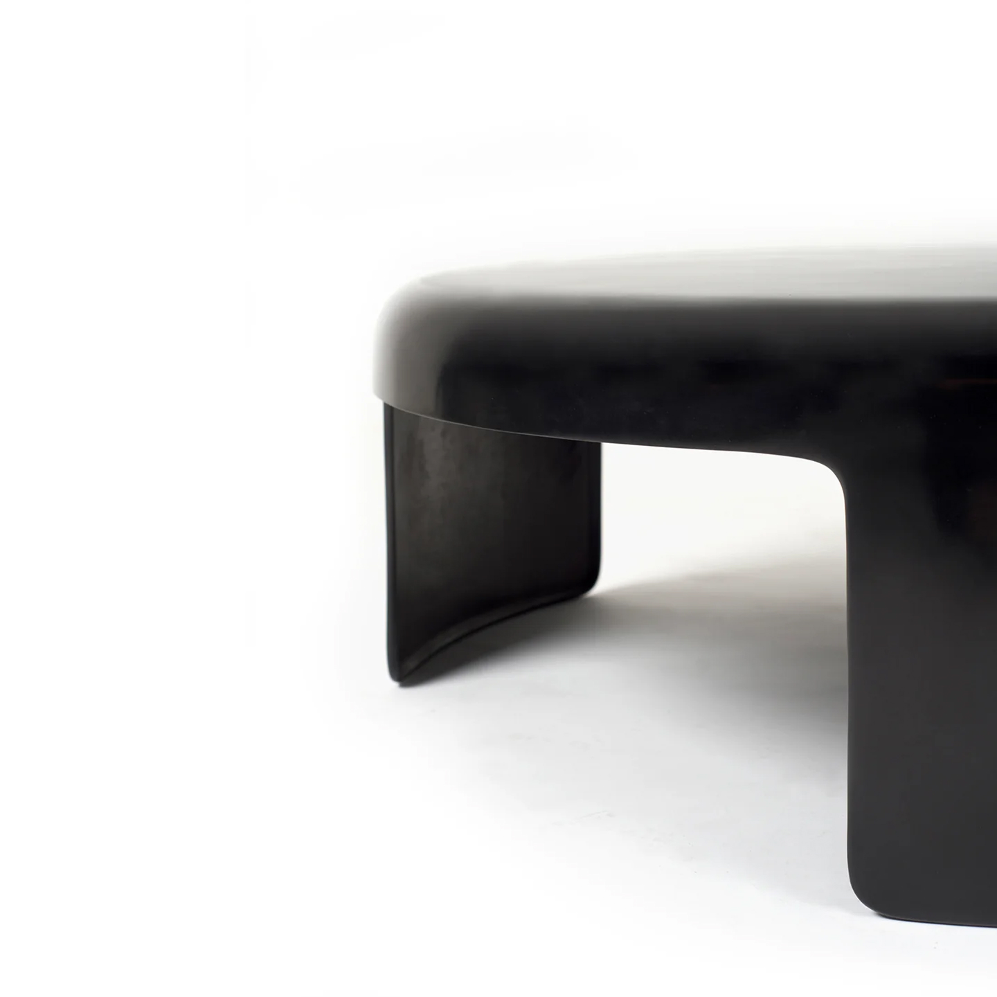 de sousa hughes liaigre calabre coffee table detail