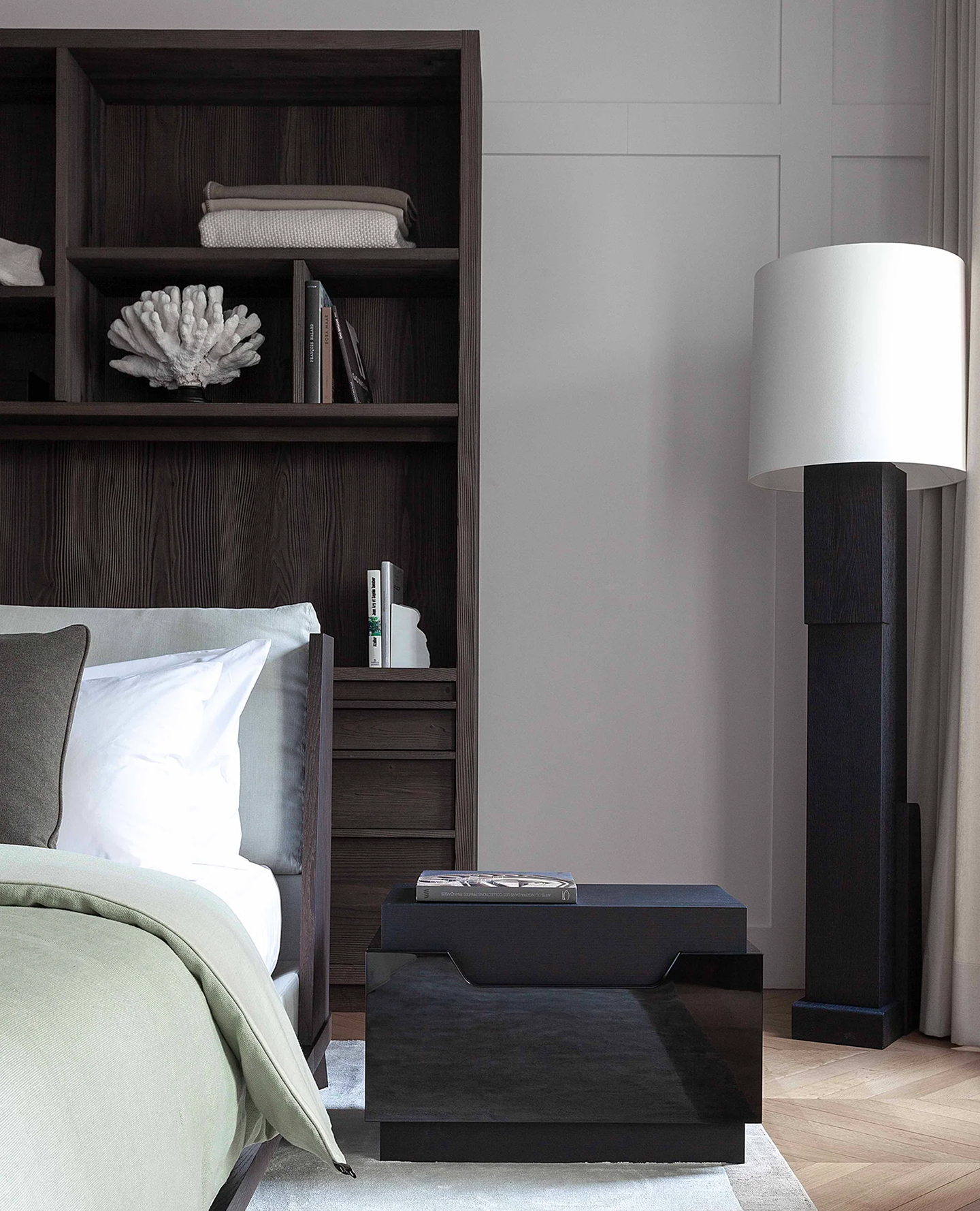de sousa hughes liaigre nautes bedside table bedroom interior 2