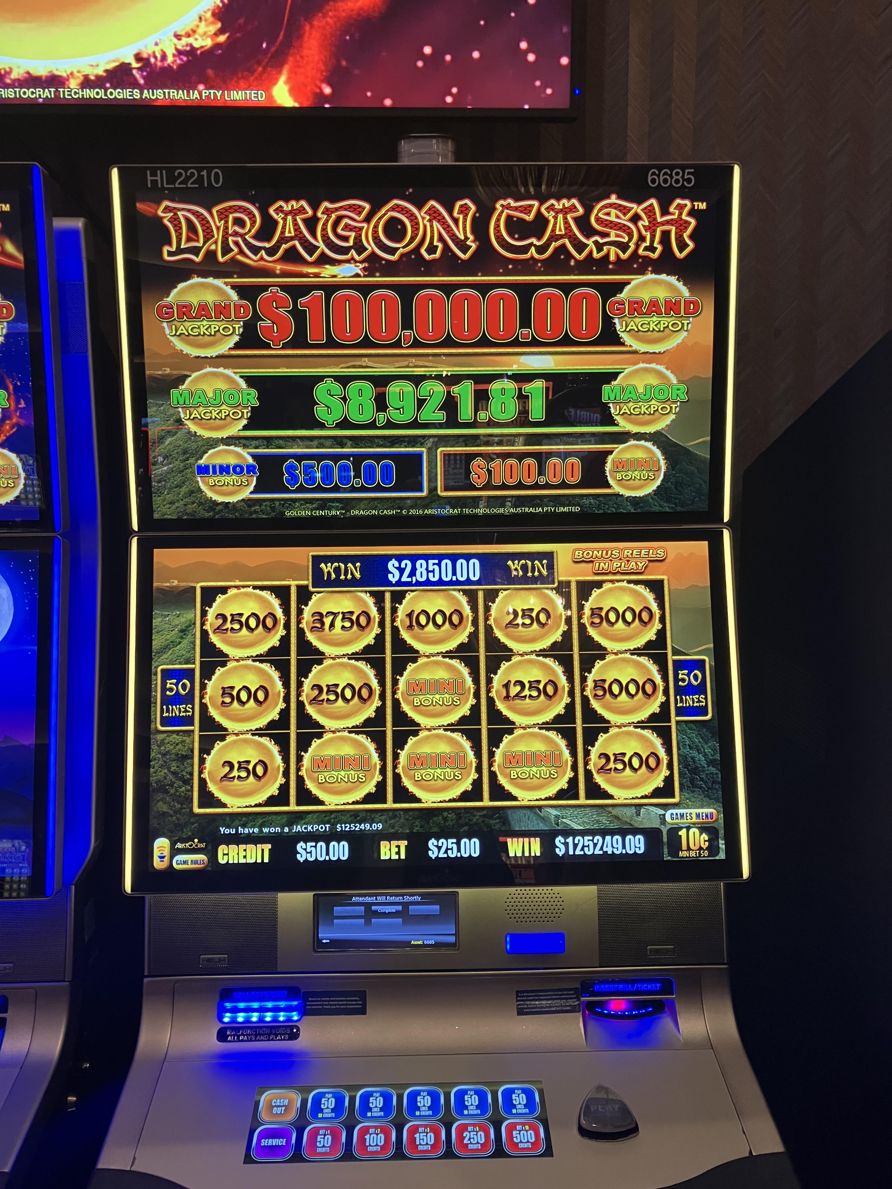 <h4>BIG JACKPOT</h4>