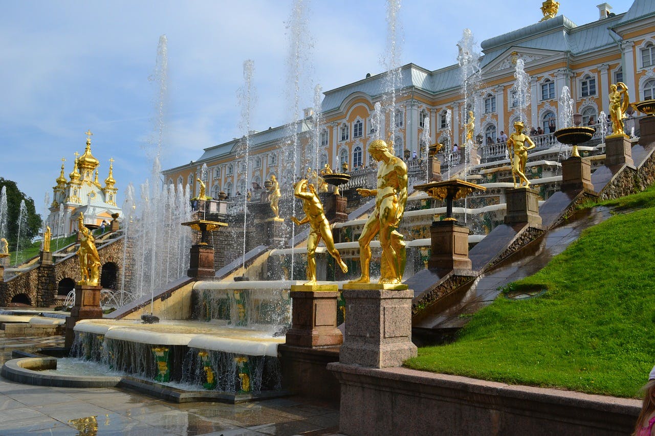 Photo Le palais de Peterhof - Russie