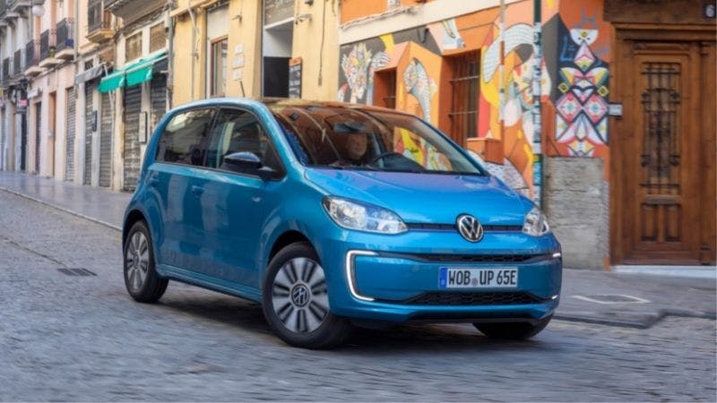 coches pequeños vw eup