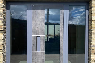 Vista Front Door | Skyline Special Finish | 2 Glazed Side Laterals