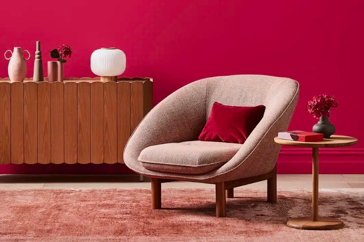 Lounge featuring Viva Magenta colour walls