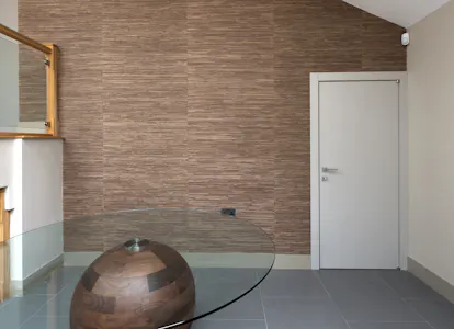 Ensuring a coherent style between internal and front doors