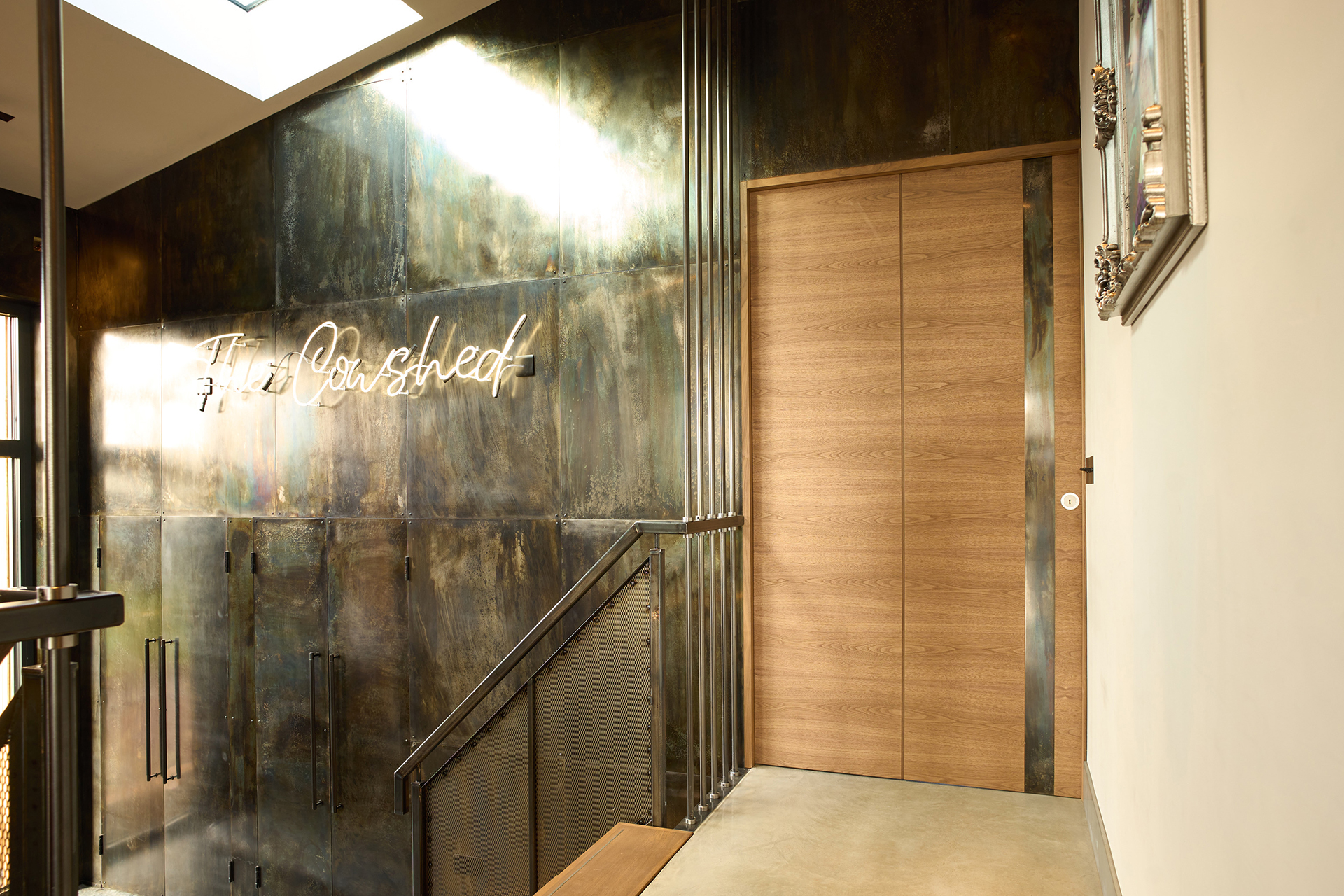 Bespoke Trem H | Walnut Veneer Finish | Pocket Door