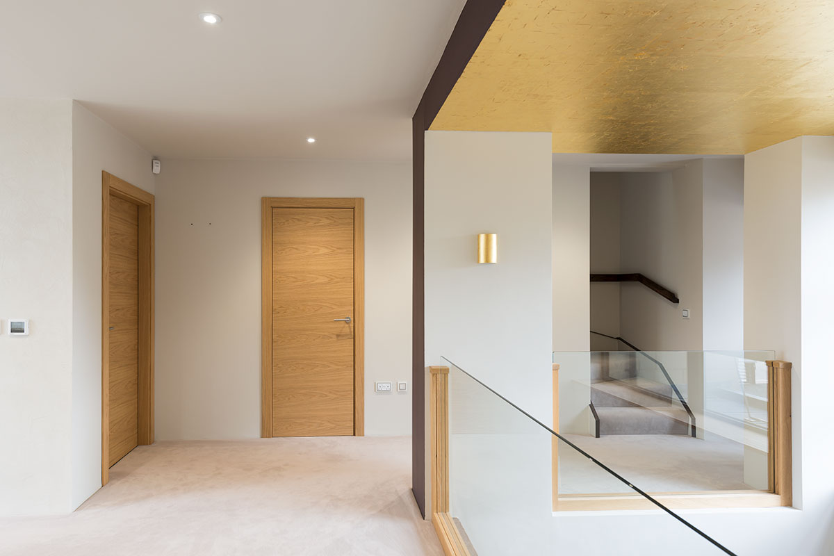 Bespoke Internal Door Natural Oak Trem H