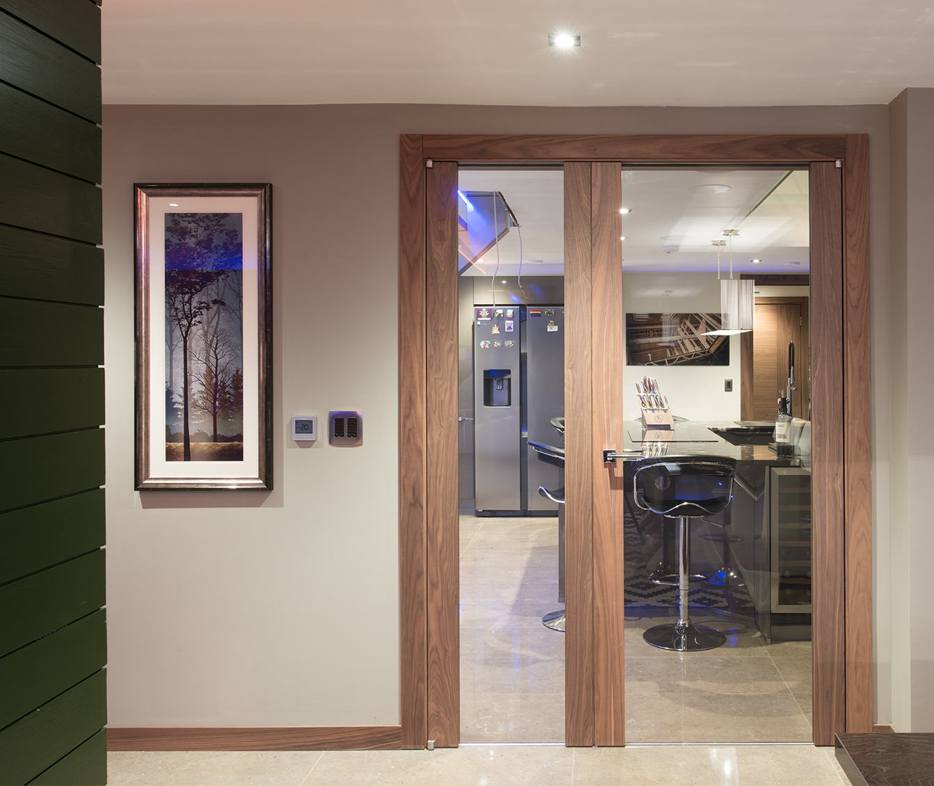 Deuren glazed modern internal door