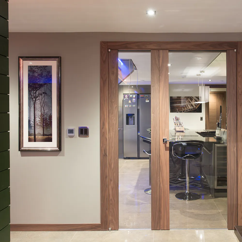 Deuren glazed modern internal door