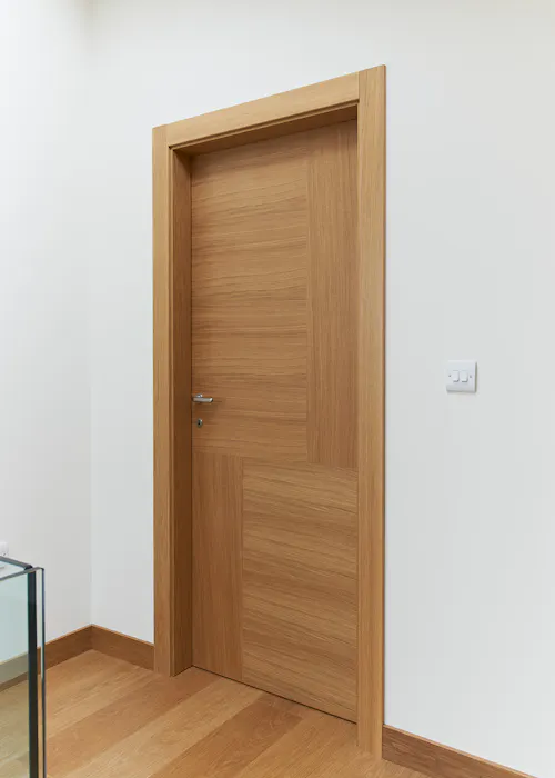 Natural Oak single leaf internal door - Vario 4 by Deuren