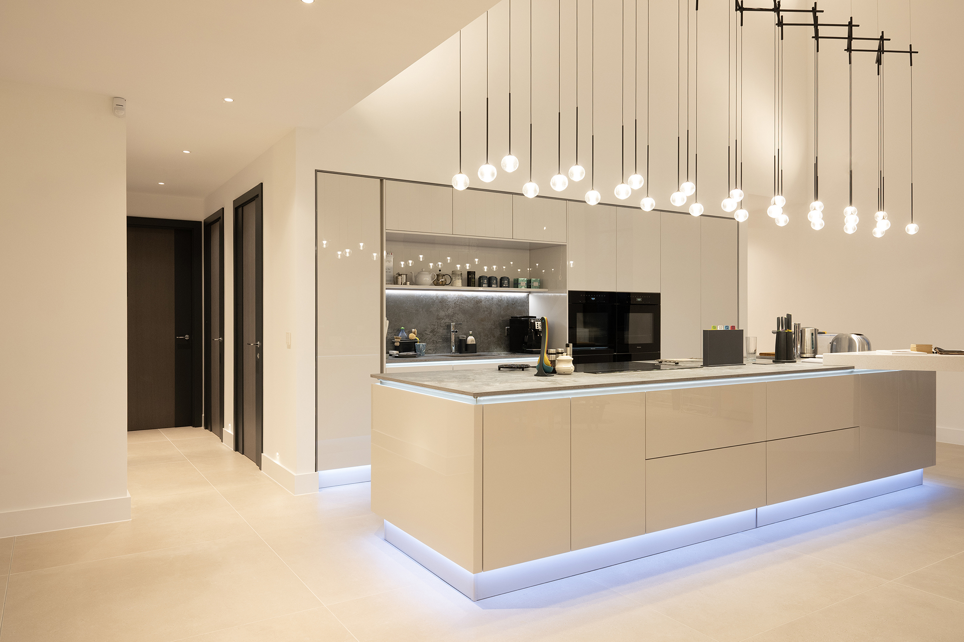 Linea Internal Doors | Smoked Oak Vertical Veneer Centre | Dark Grey Painted Sides