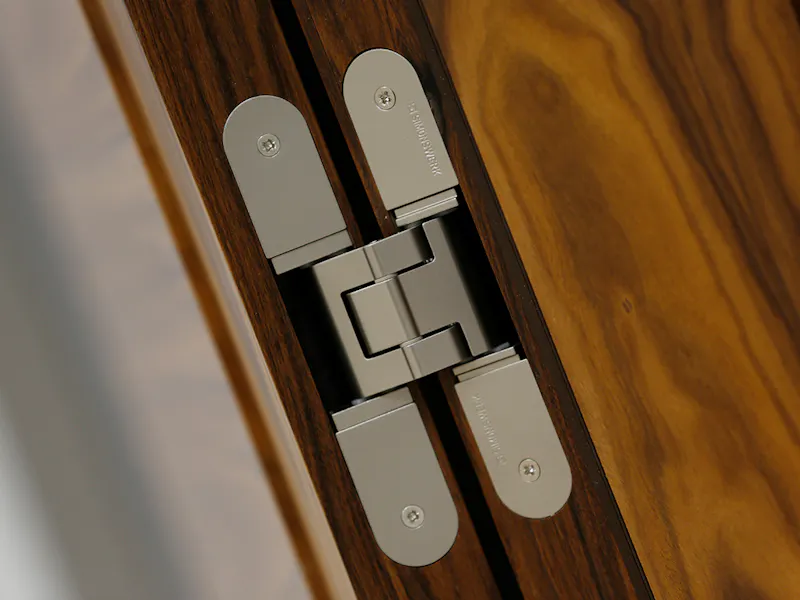 Step two: Hinges and hanging