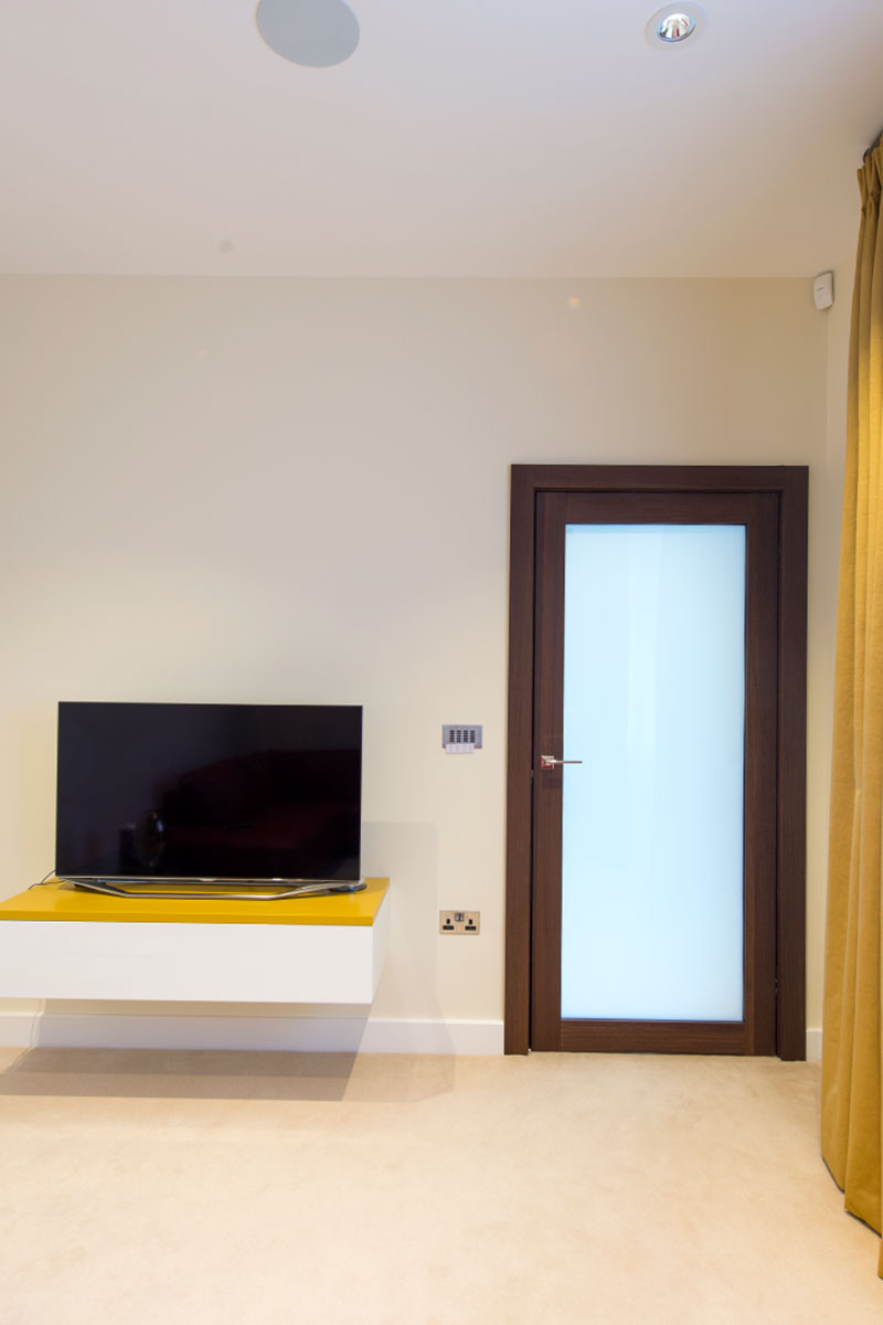 Bespoke Internal Door Gio Glass