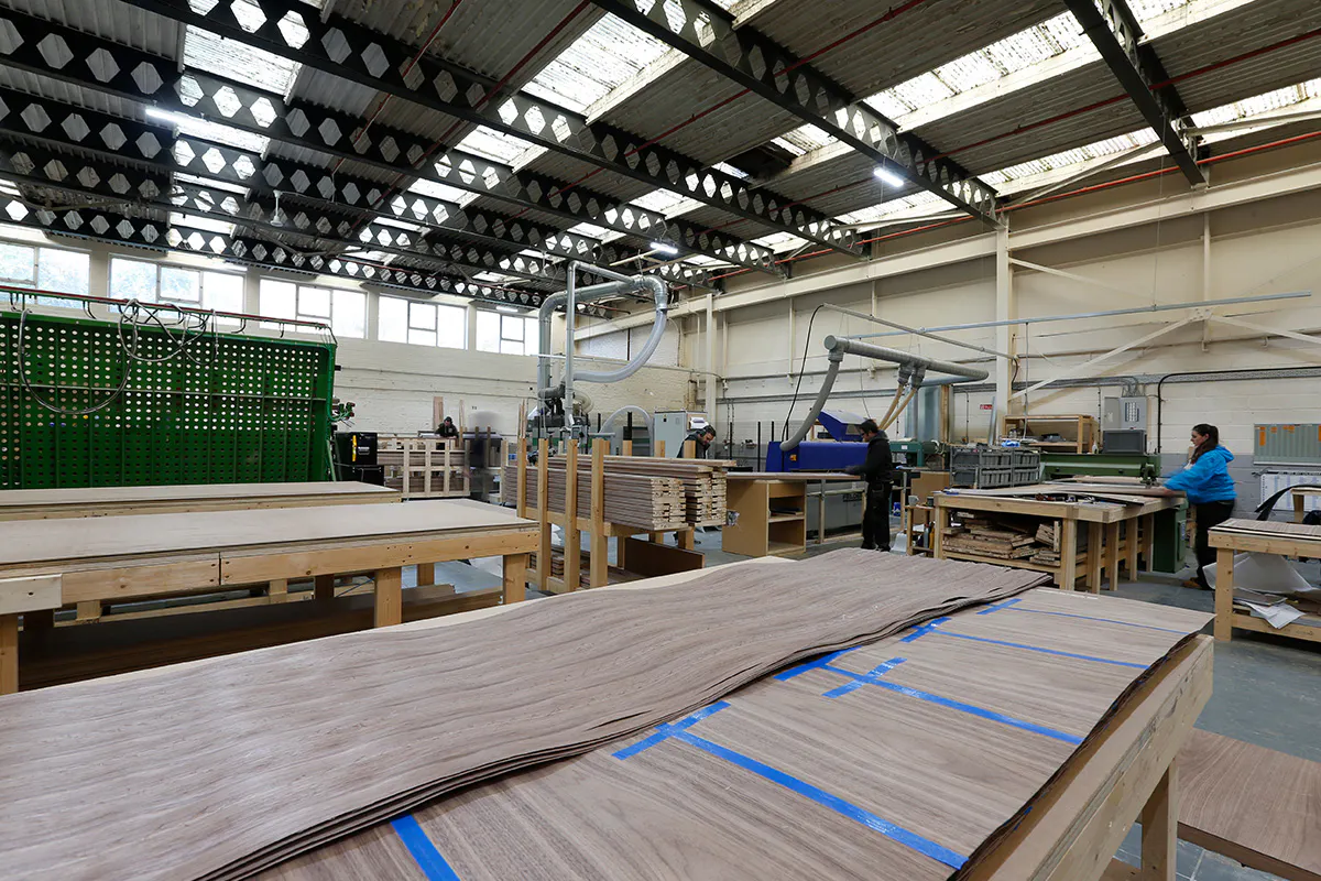 Deuren factory in operation