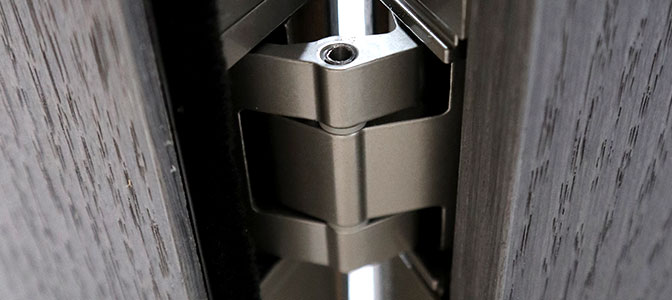 Close up of a door hinge 