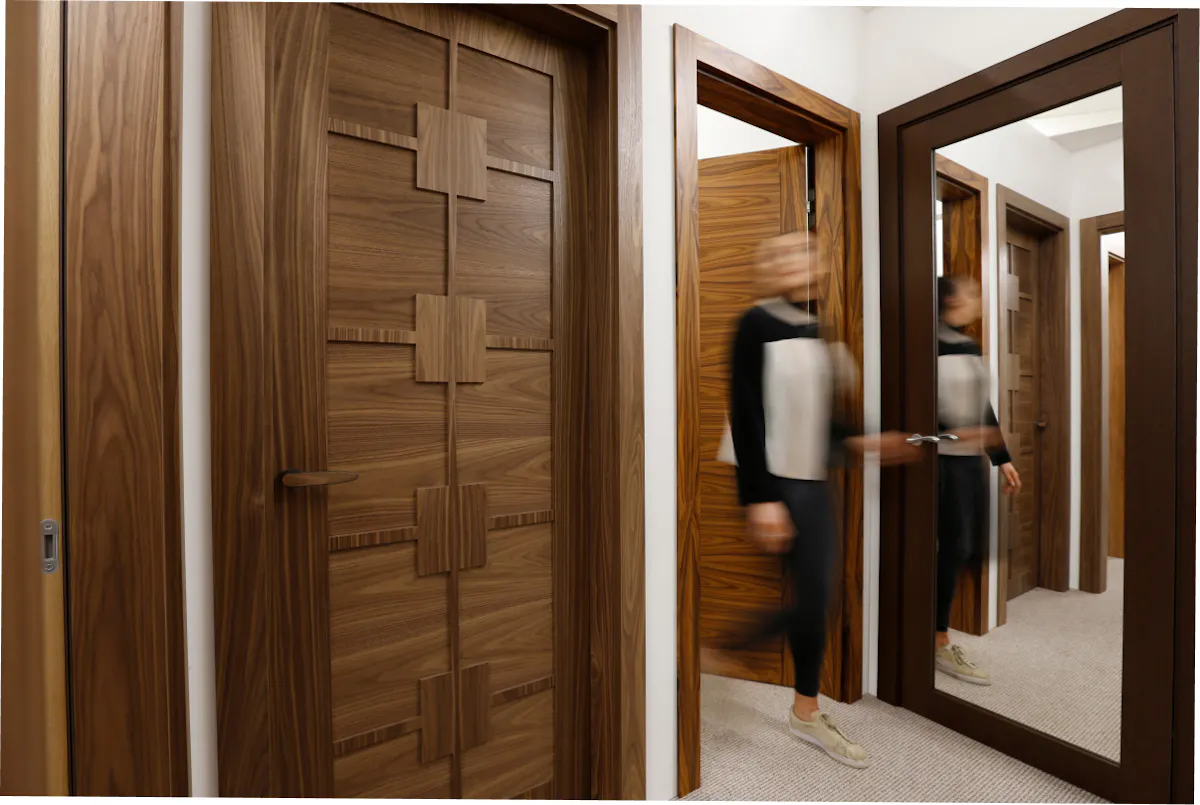 Deuren's internal door set showroom