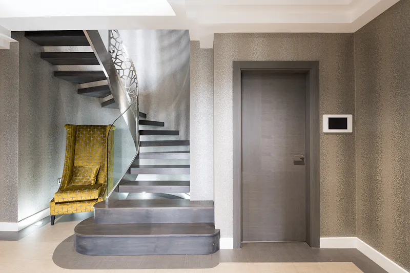 What are the benefits of made-to-measure doors?