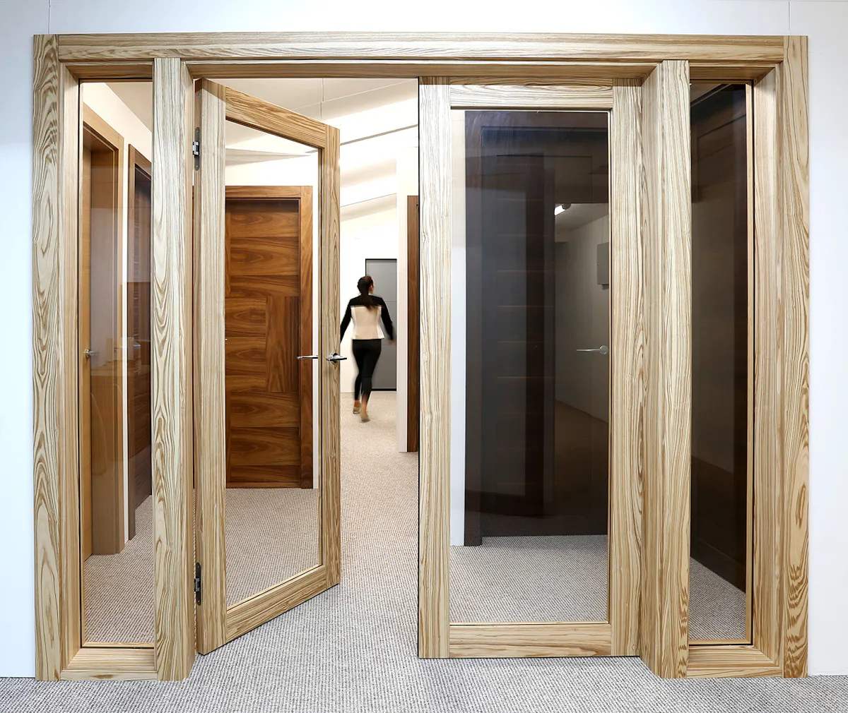 Wooden interior bi-fold door