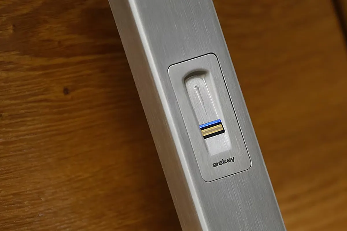 finger print locking system