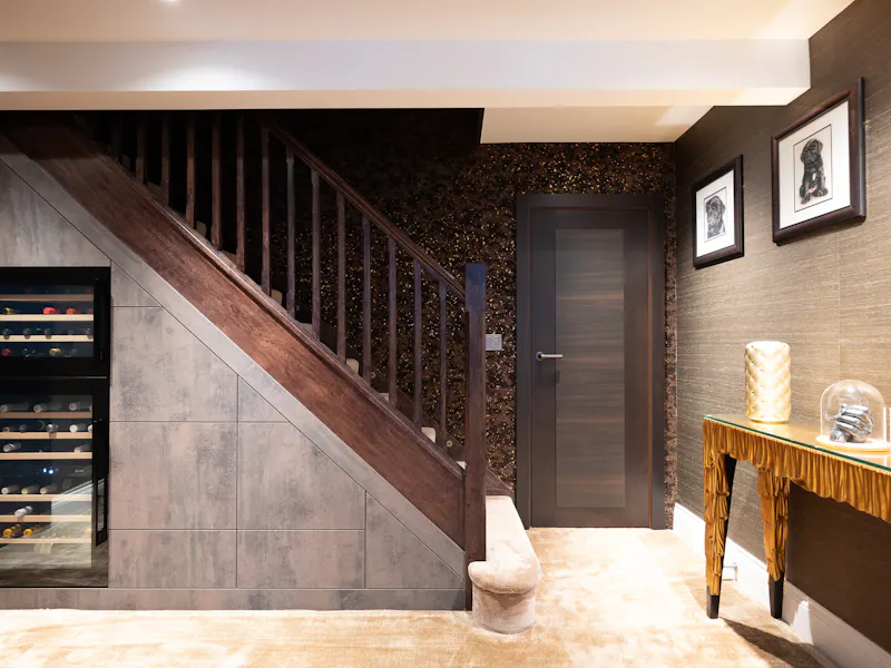 Can internal doors be fully customised?