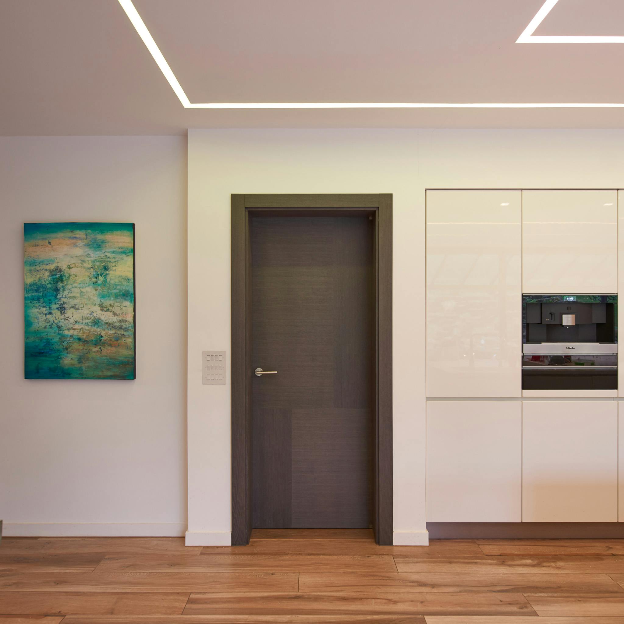 Sophistication through a minimalist aesthetic