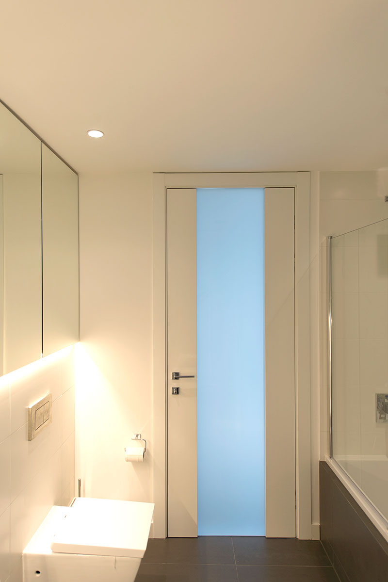 Bespoke Internal Door white Trem Glass 