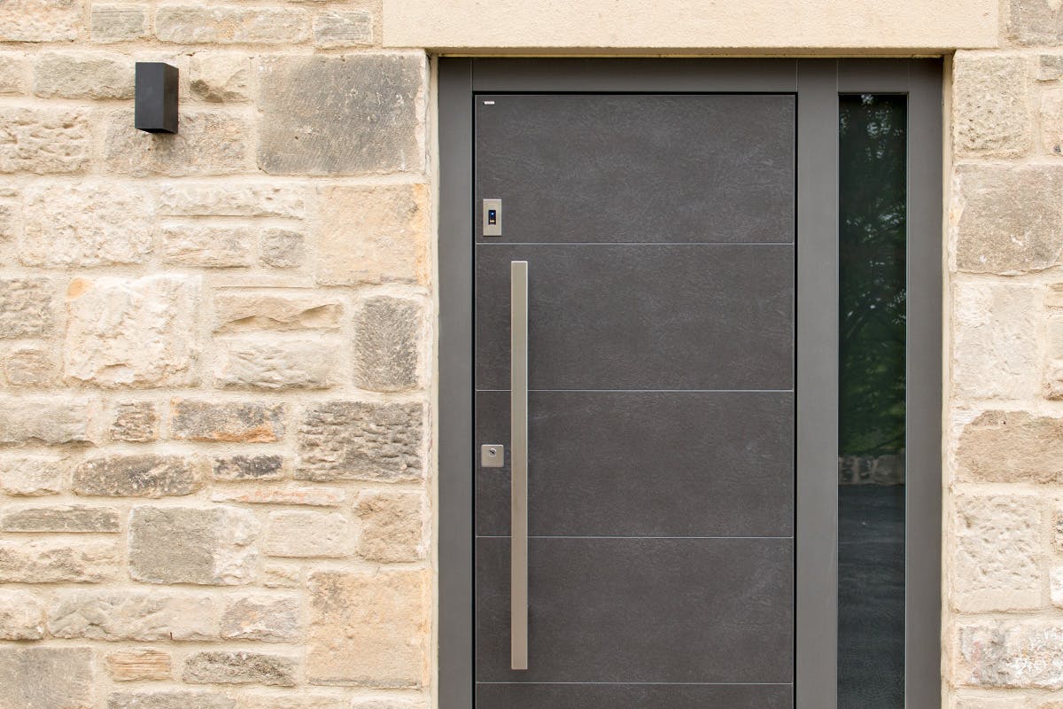 How to choose the best front doors for security