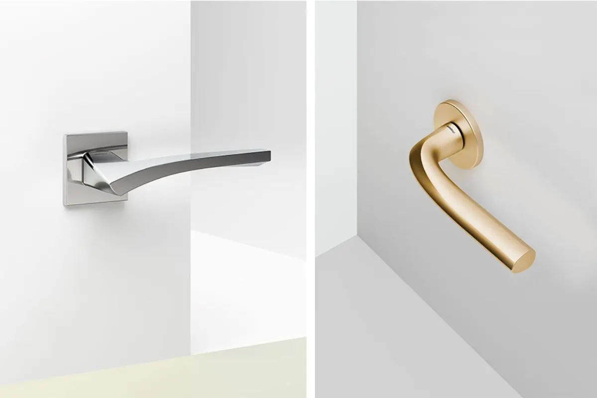 Polished chrome and satin gold Mandelli handles
