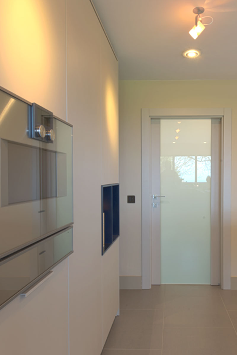 Bespoke Internal Door white Trem Glass