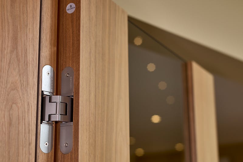 The difference between internal pocket and sliding doors ǀ Deuren Deuren