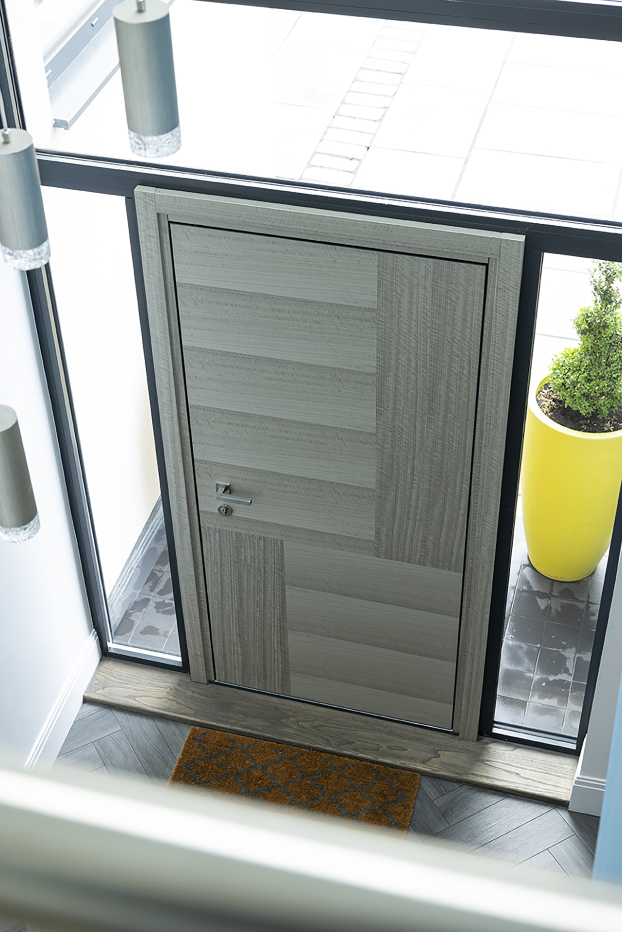 Bespoke Front door reverse Vario 4 Silver Eucalyptus