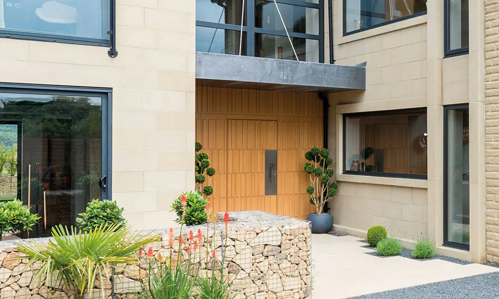 Deuren front bespoke doors