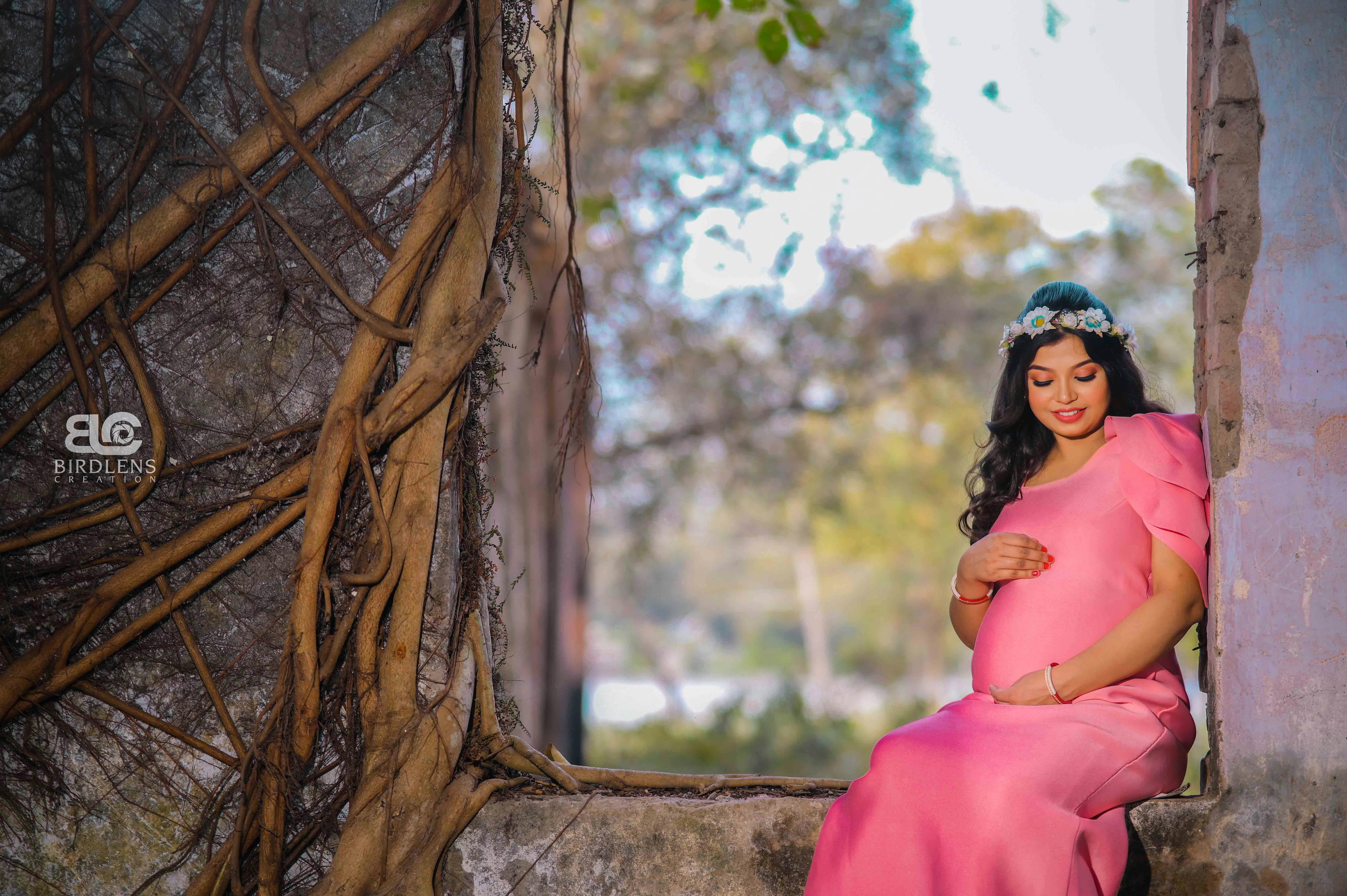 Maternity photographer & baby photographer in Kolkata