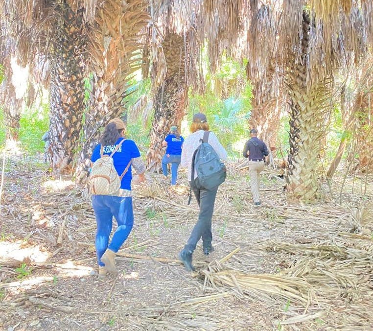 Perla Reséndez con Buscadoras de desaparecidos en Tamaulipas. 