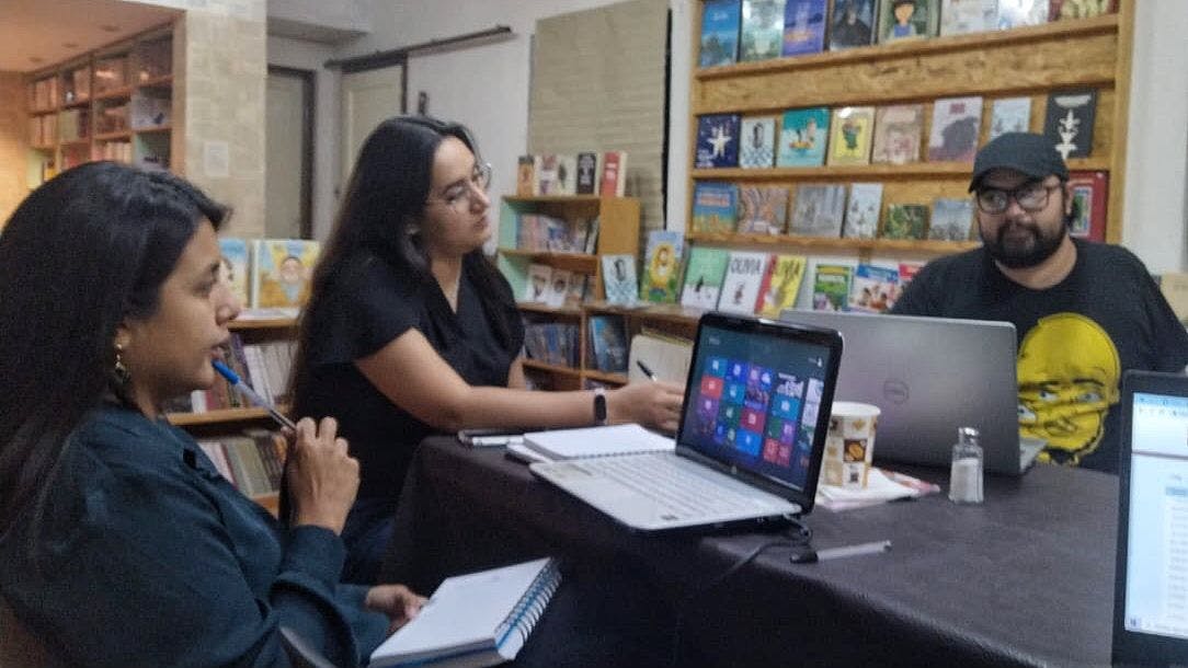 Periodistas reunidos