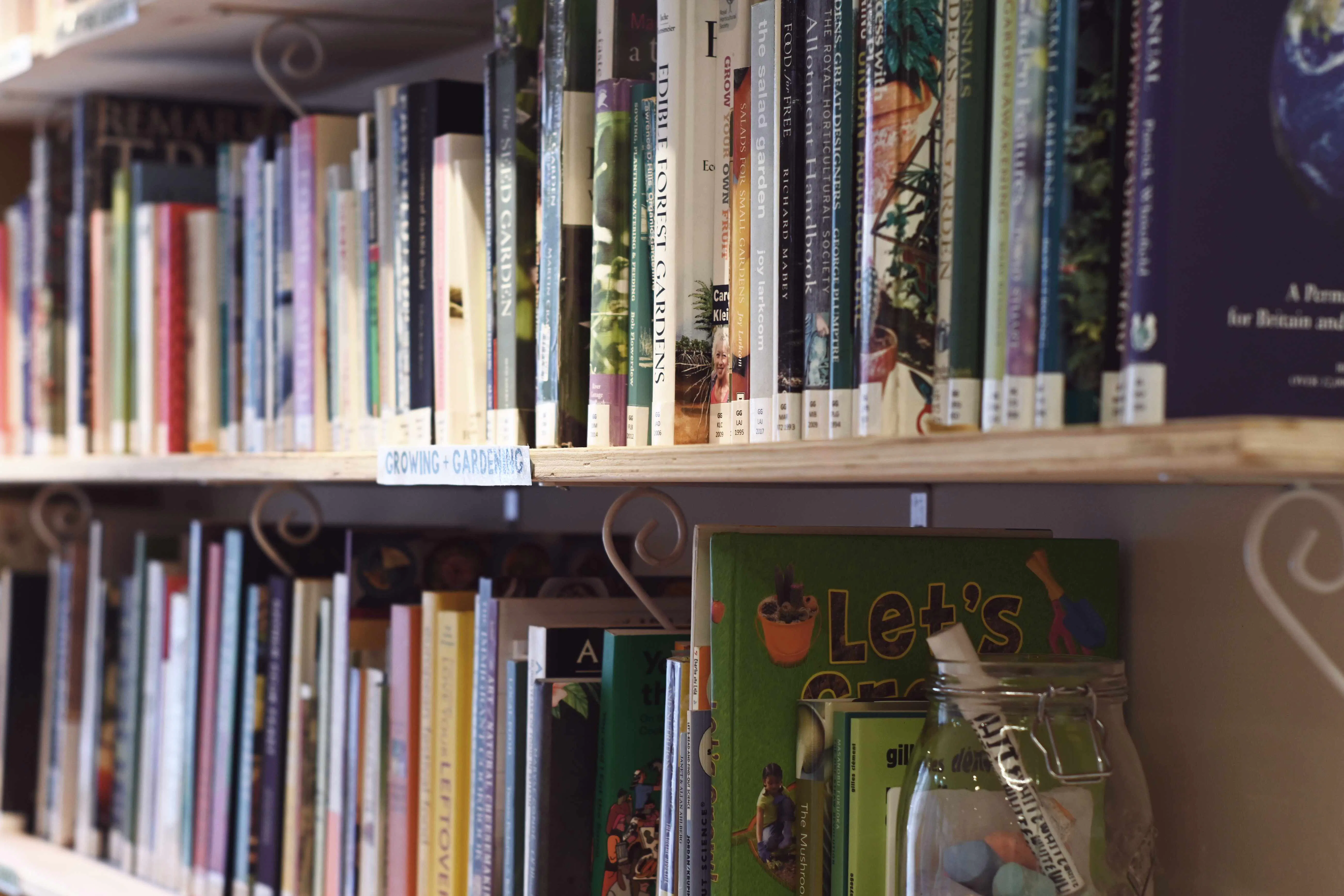 Garden and Ecology Library