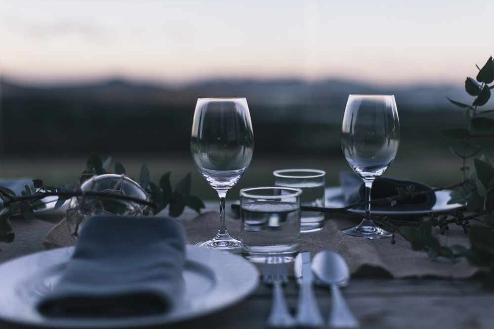 Place setting at Devil's Corner