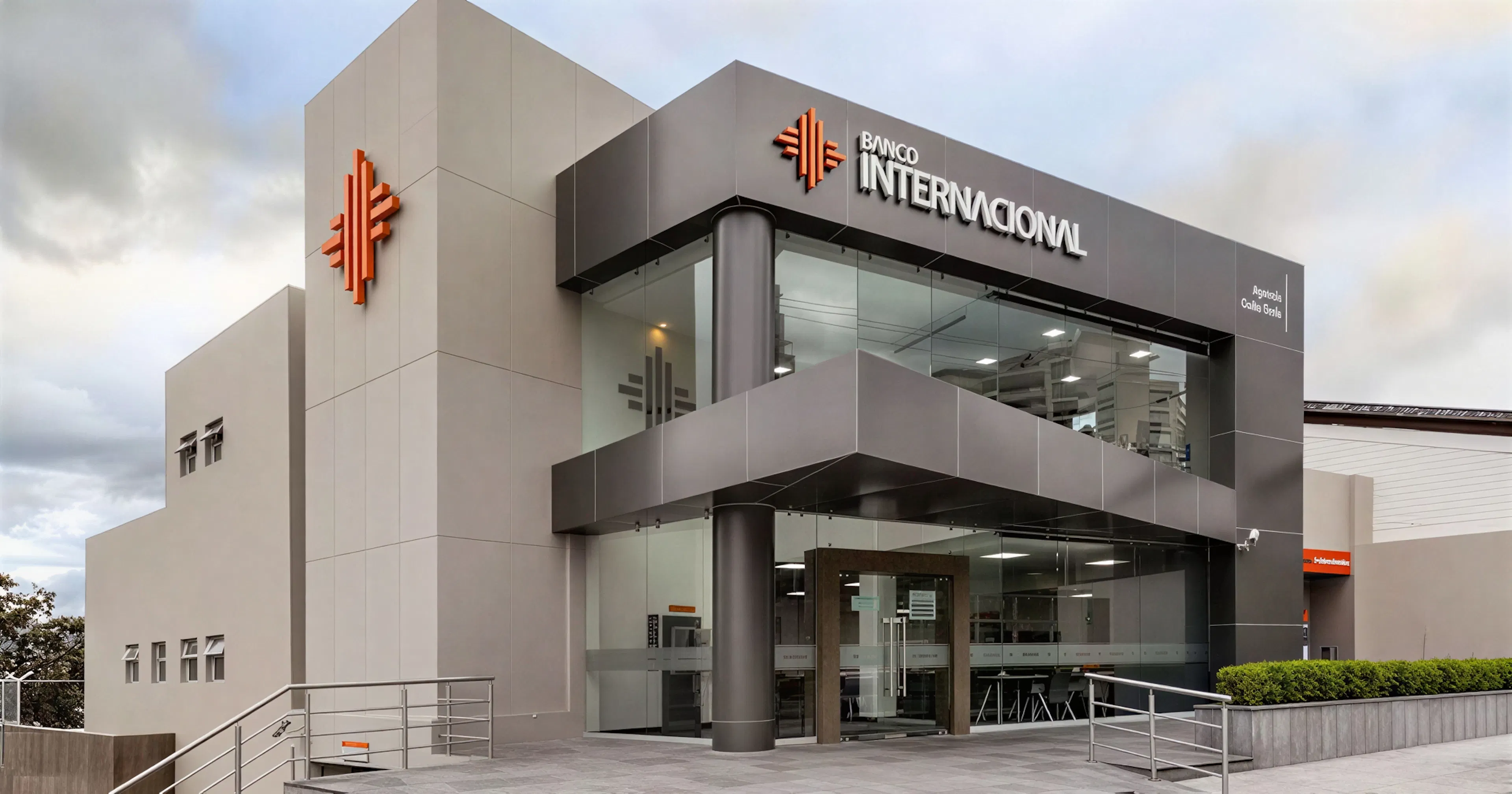 banco internacional hero