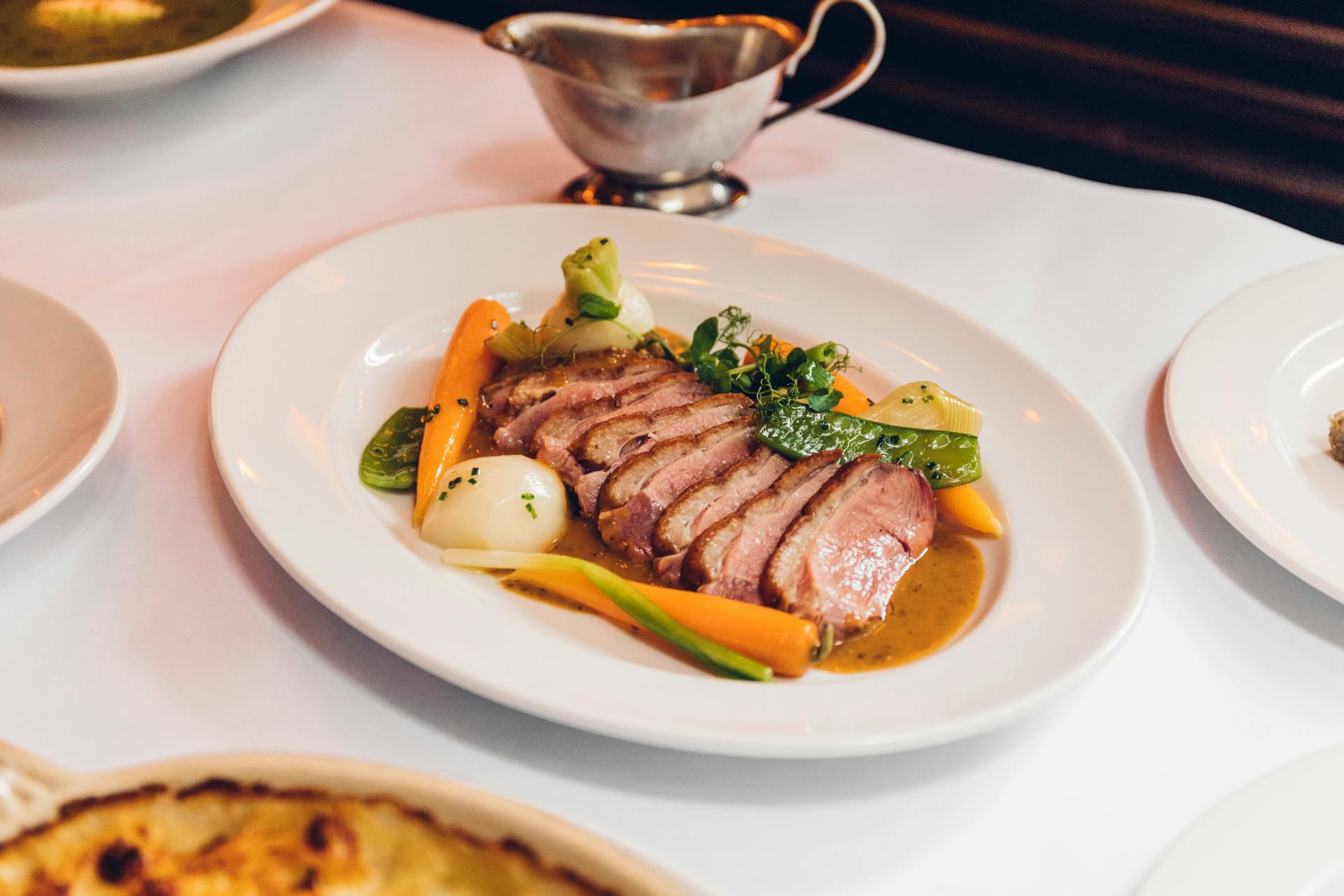 Magret De Canard Au Poivre Vert