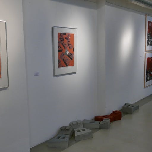 Blick in die Ausstellung "AUS DEM DRUCK", Künstlerhaus im Kulturspeicher, Würzburg