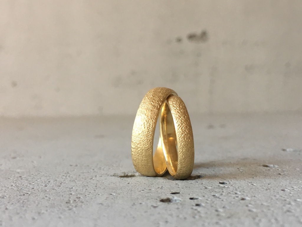 Bild des Schmuckstücks "Agnes & Michael"