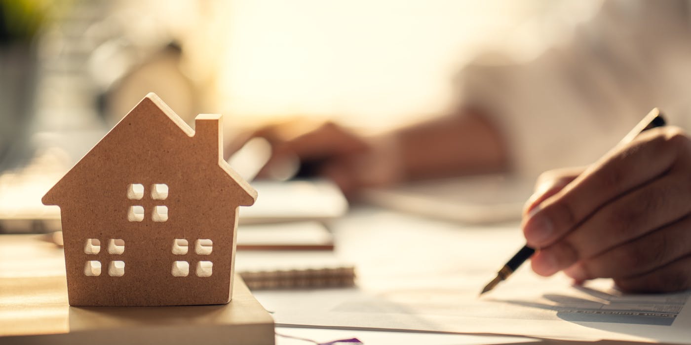 house model on desk