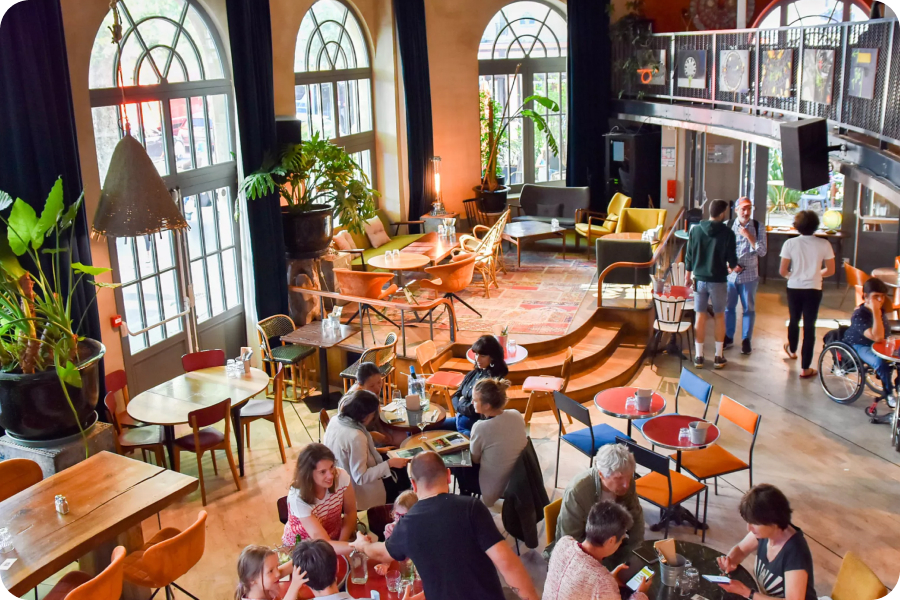 Espace chaleureux à Paris pour événements d’entreprise écoresponsables, séminaires ou ateliers collaboratifs