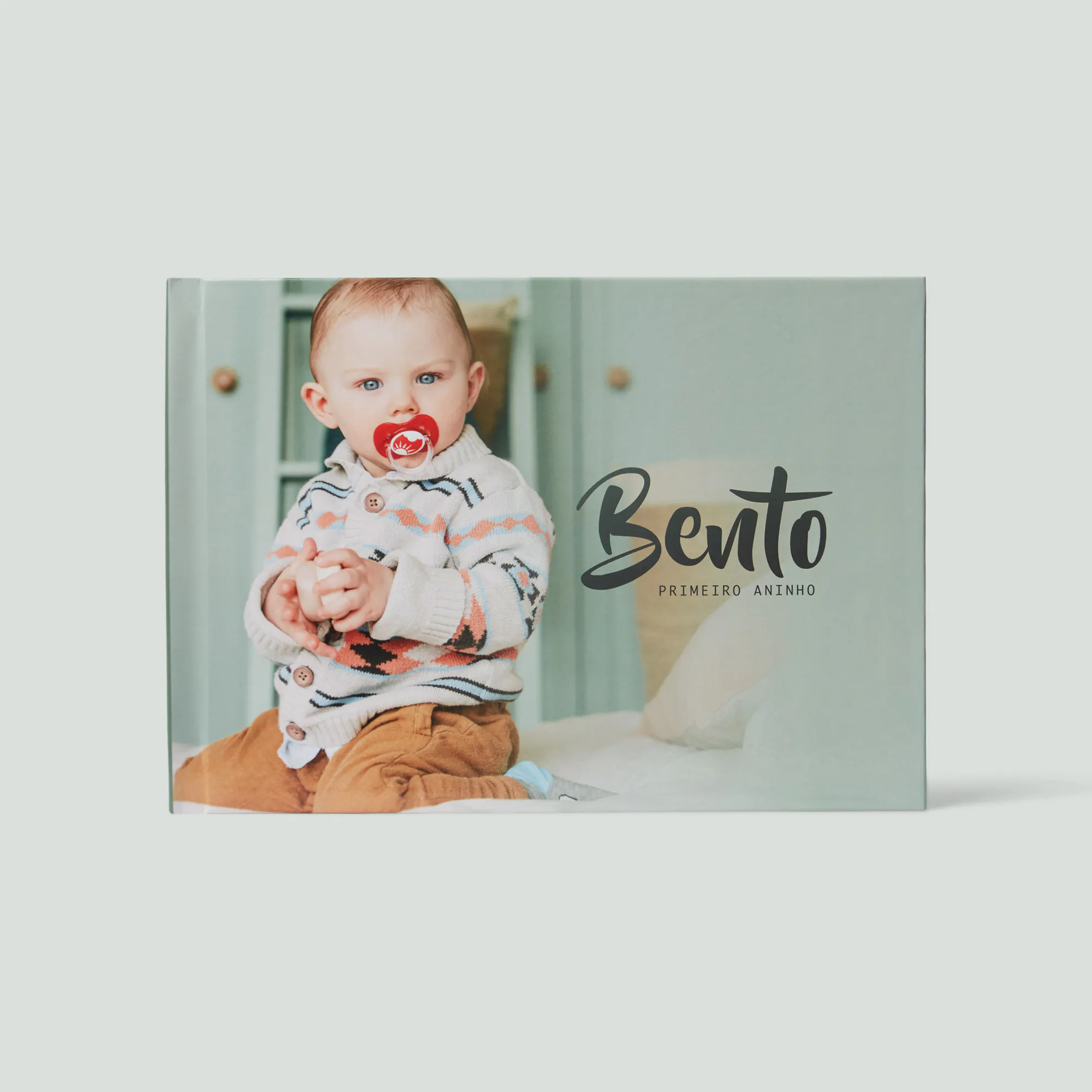 Fotolivro Plus Digipix, capa dura impressa e laminada