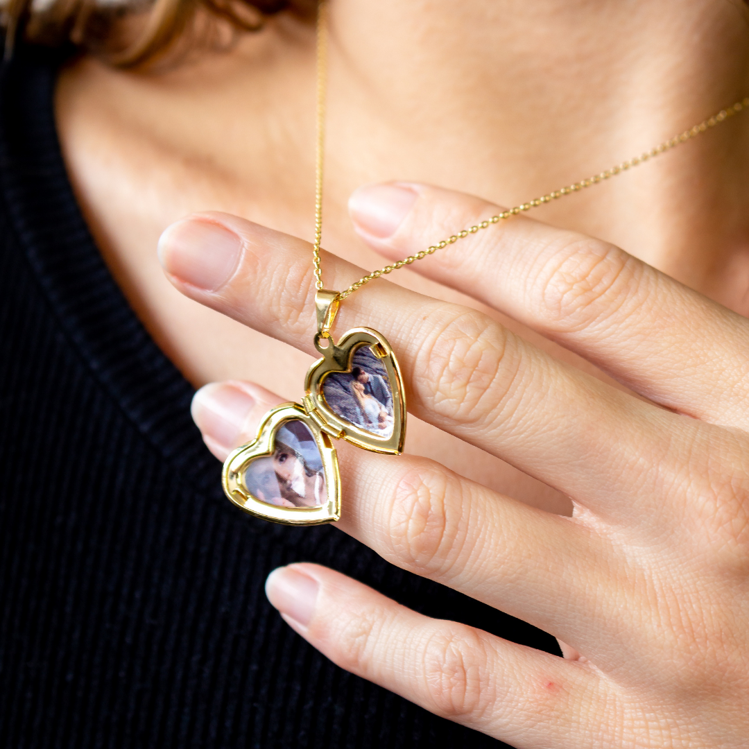 Colar Relicário Coração