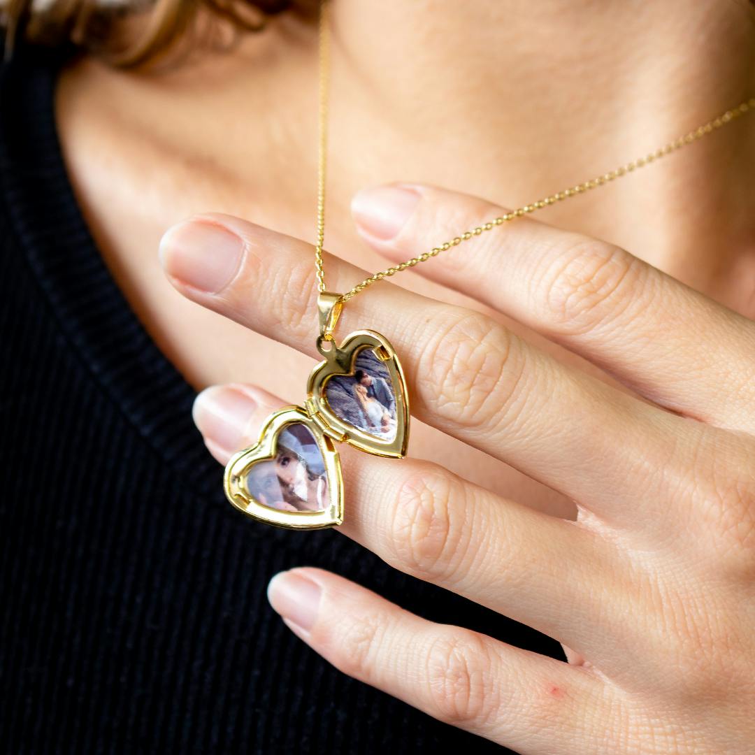 Colar Relicário Coração