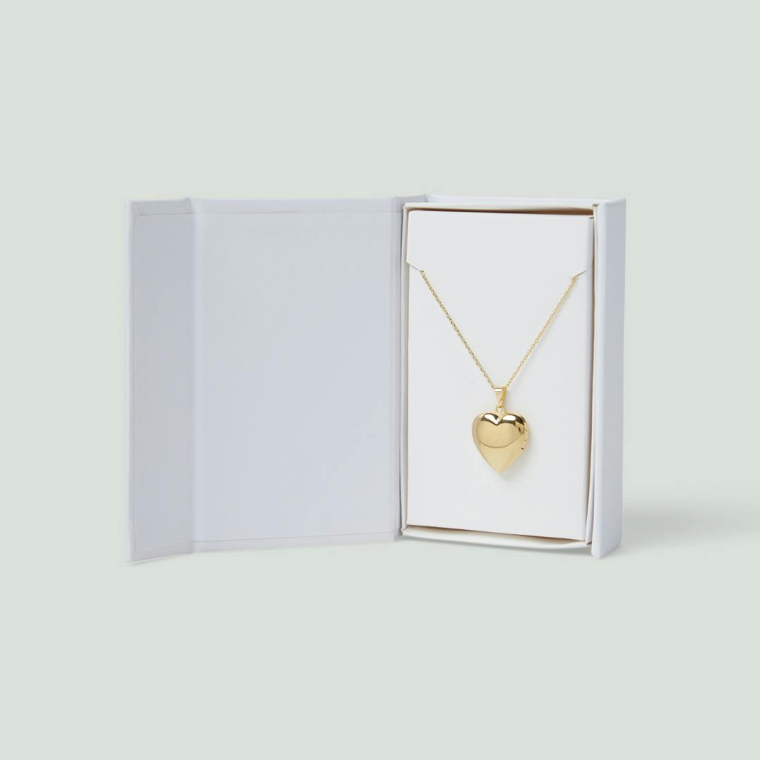 Colar Relicário Coração