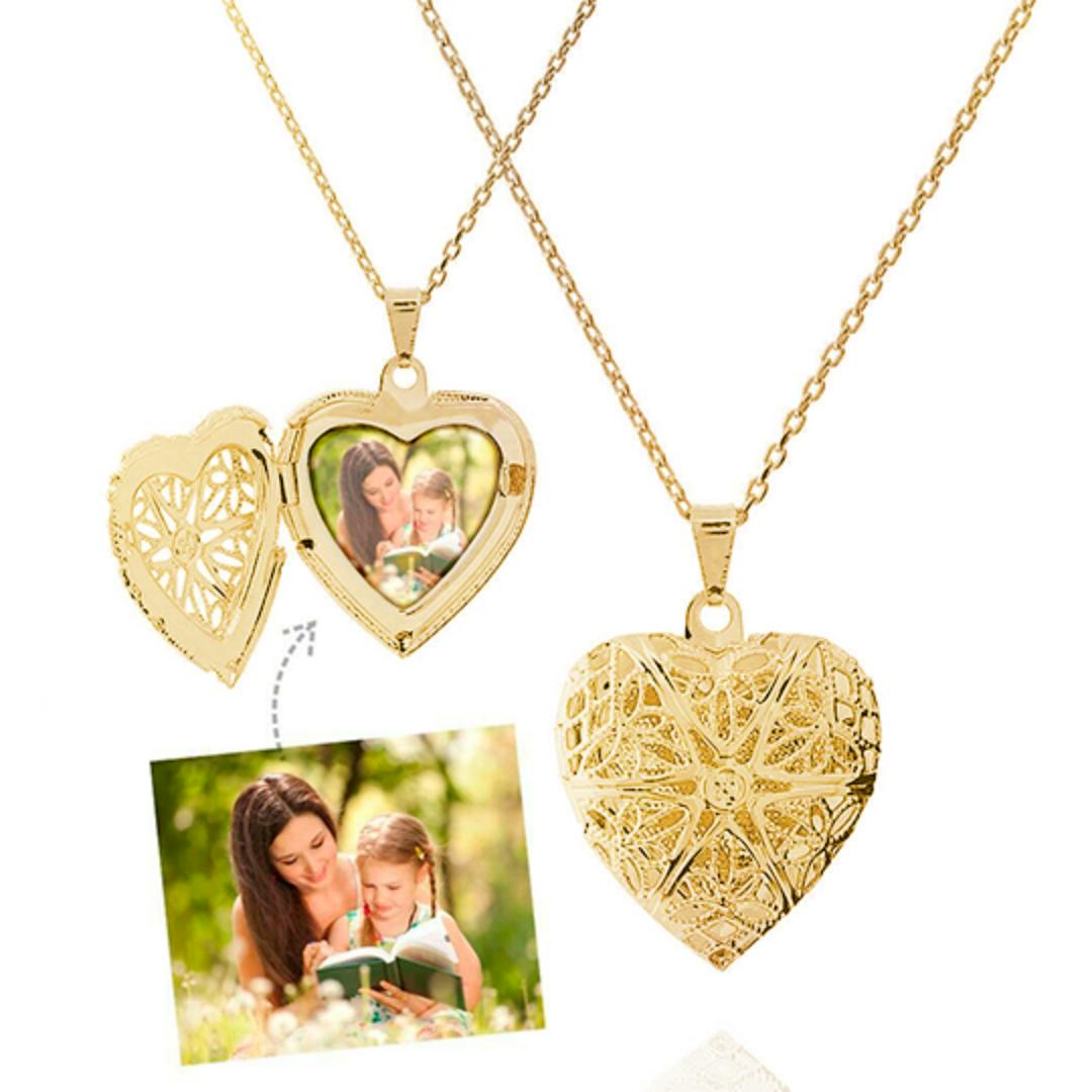 Colar Relicário Coração