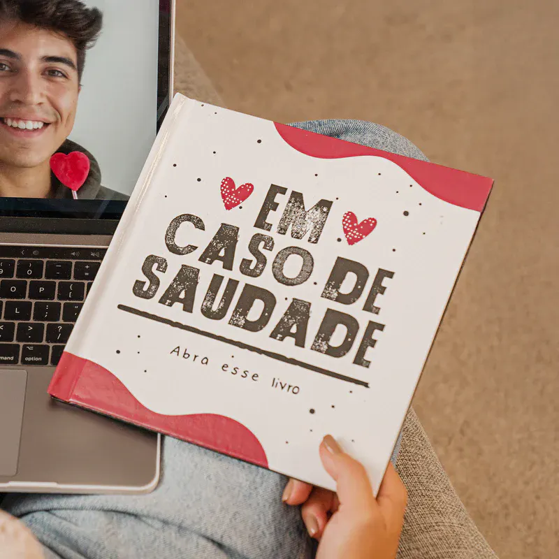 Álbum de Figurinhas - Em Caso de Saudade